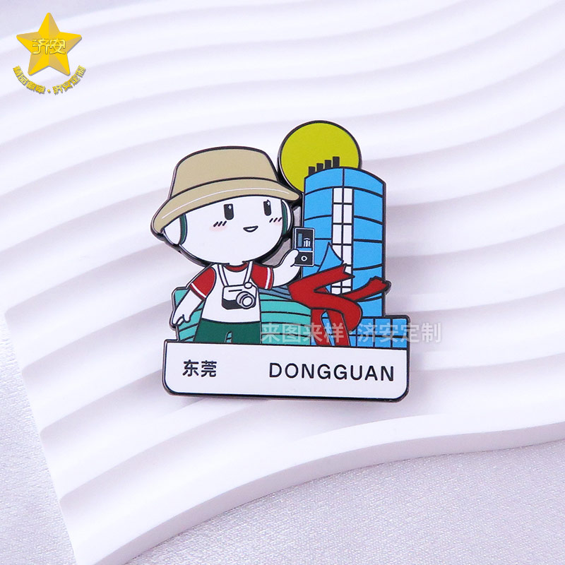 OPPO吉祥物金属徽章&城市文创手办:行走的品牌宣传名片